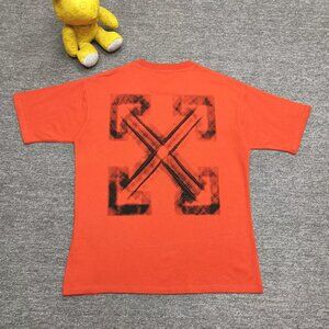Off-White Men's Orange and Red T-shirt